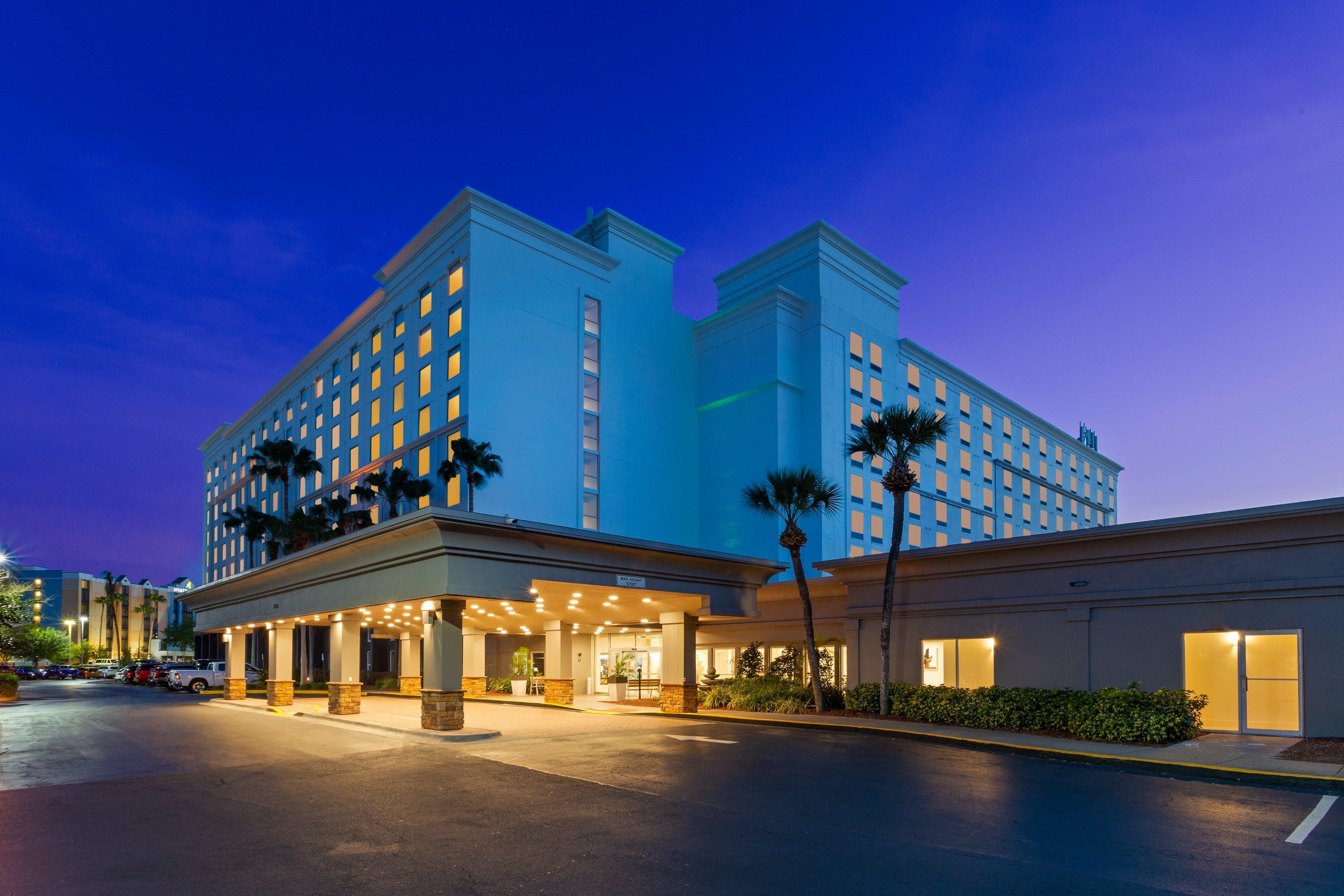 Holiday Inn & Suites Across From Universal Orlando, An Ihg Hotel Exterior photo